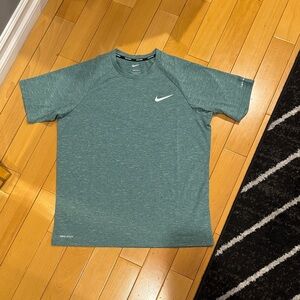 Nike Men's Teal Short Sleeve Tee